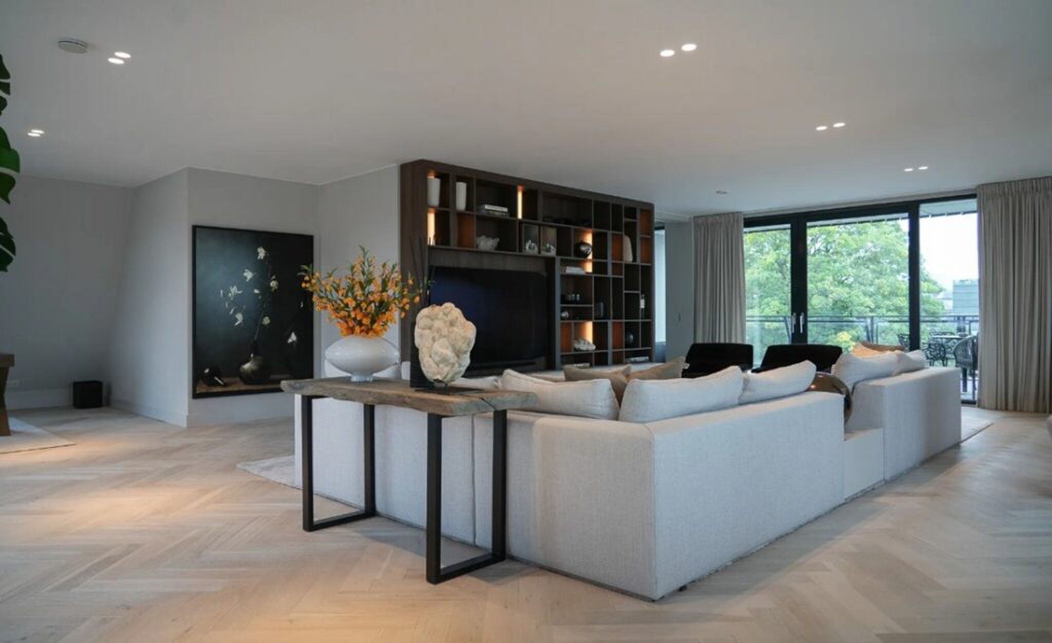 De living van het duurste huis in Den Bosch.