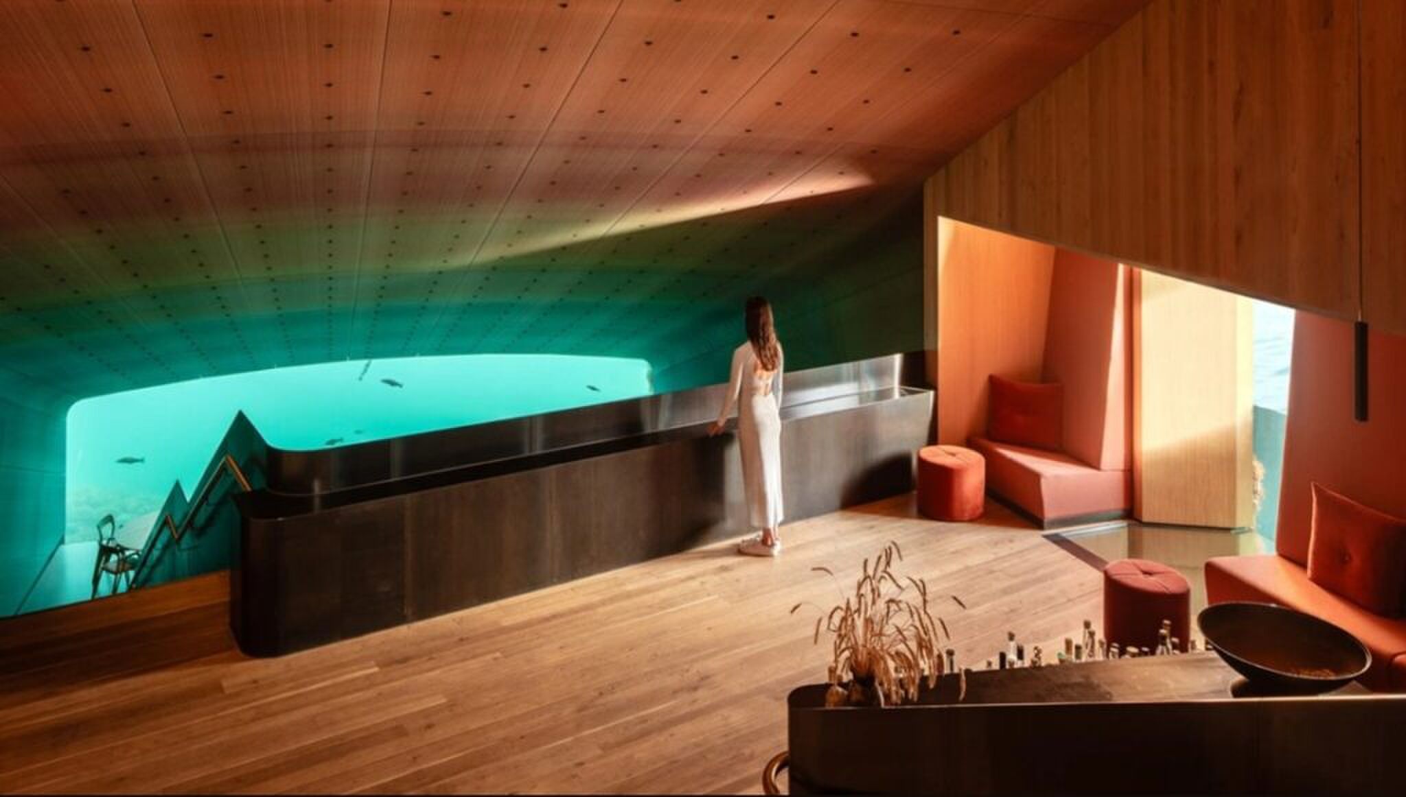 De binnenzijde van het restaurant in Noorwegen.