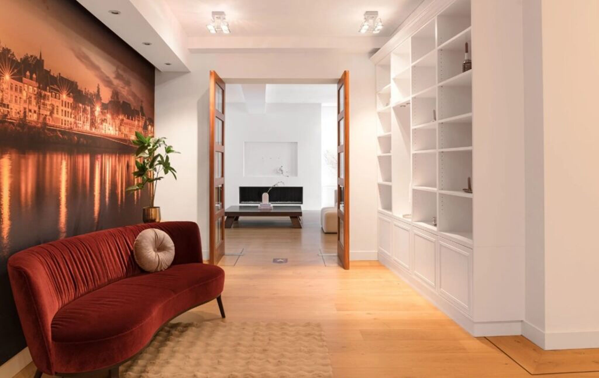 De zitkamer van de woning van Albert Verlinde.