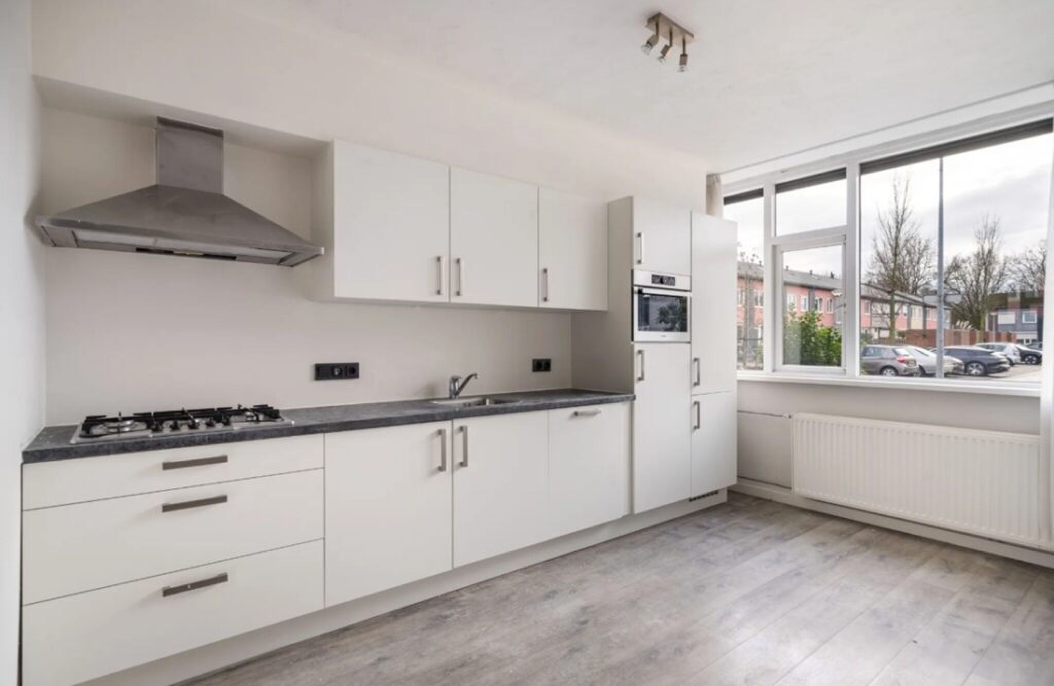 De keuken van de woning in Weert.