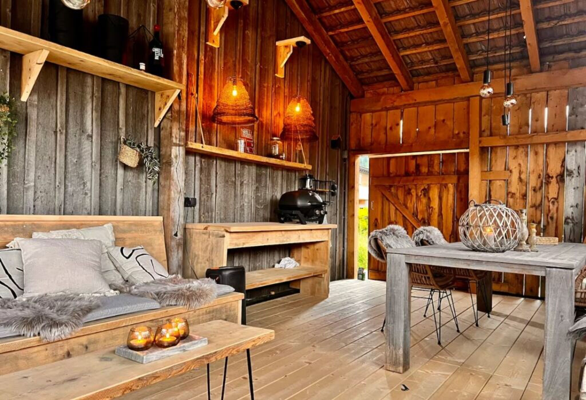 De recreatieve buitenruimte.