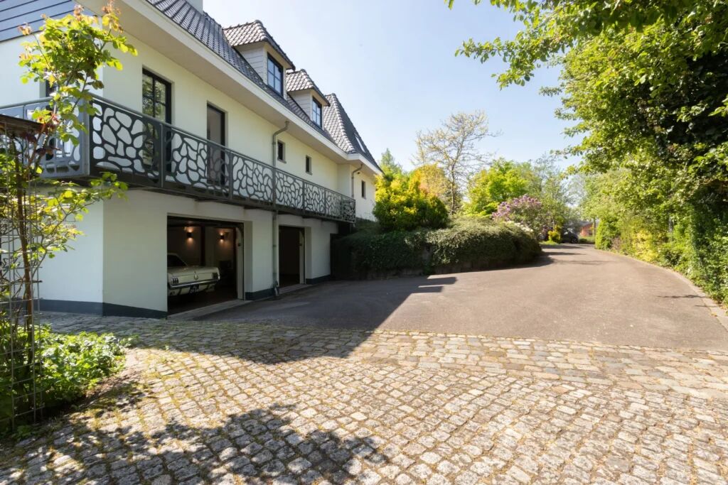 De nieuwe villa van Frank Dane