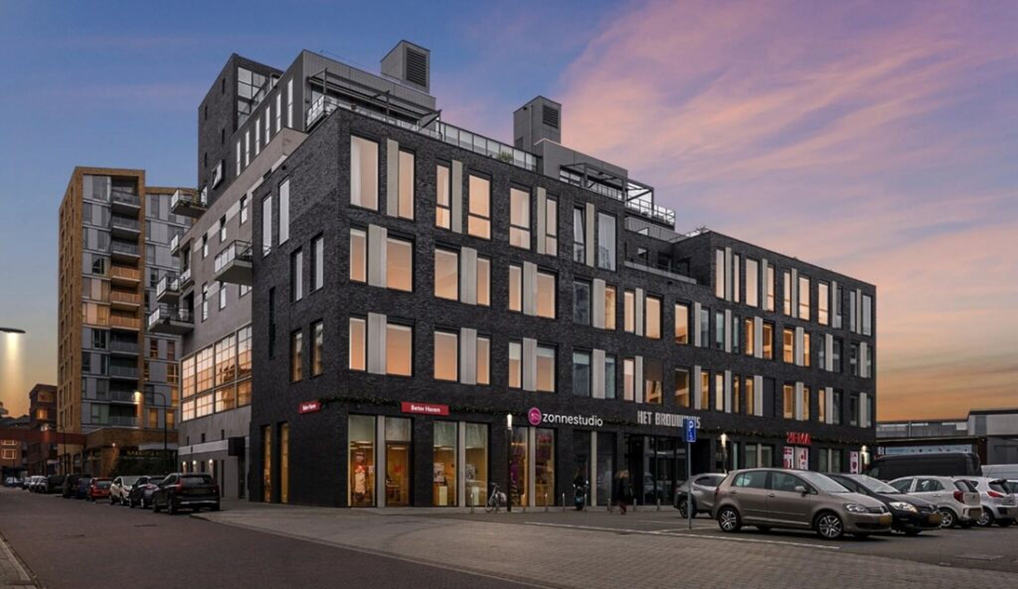 Het complex in Enschede waar de loft zich in bevindt.