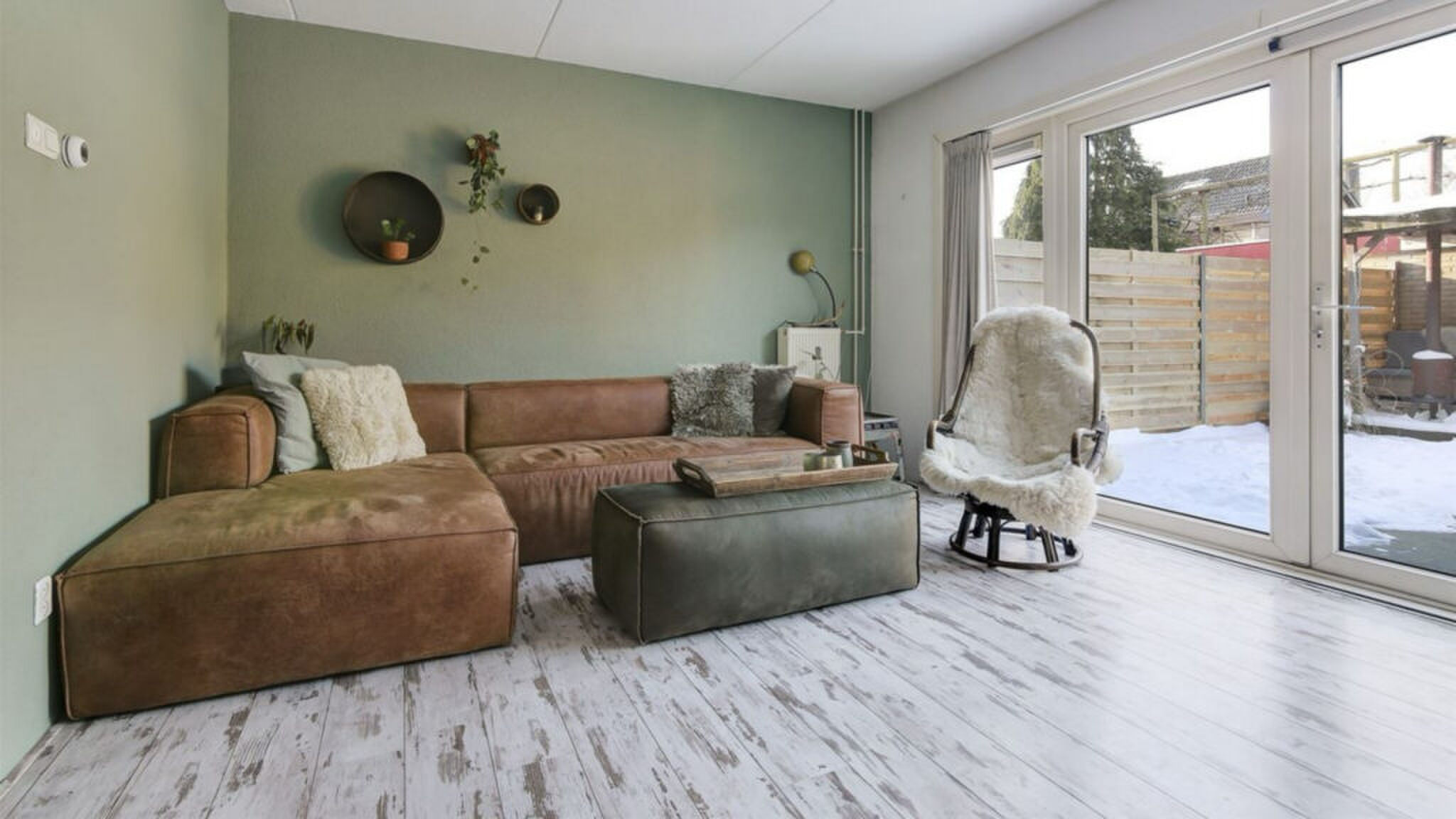 De living van het huis van Xandra Velzeboer.