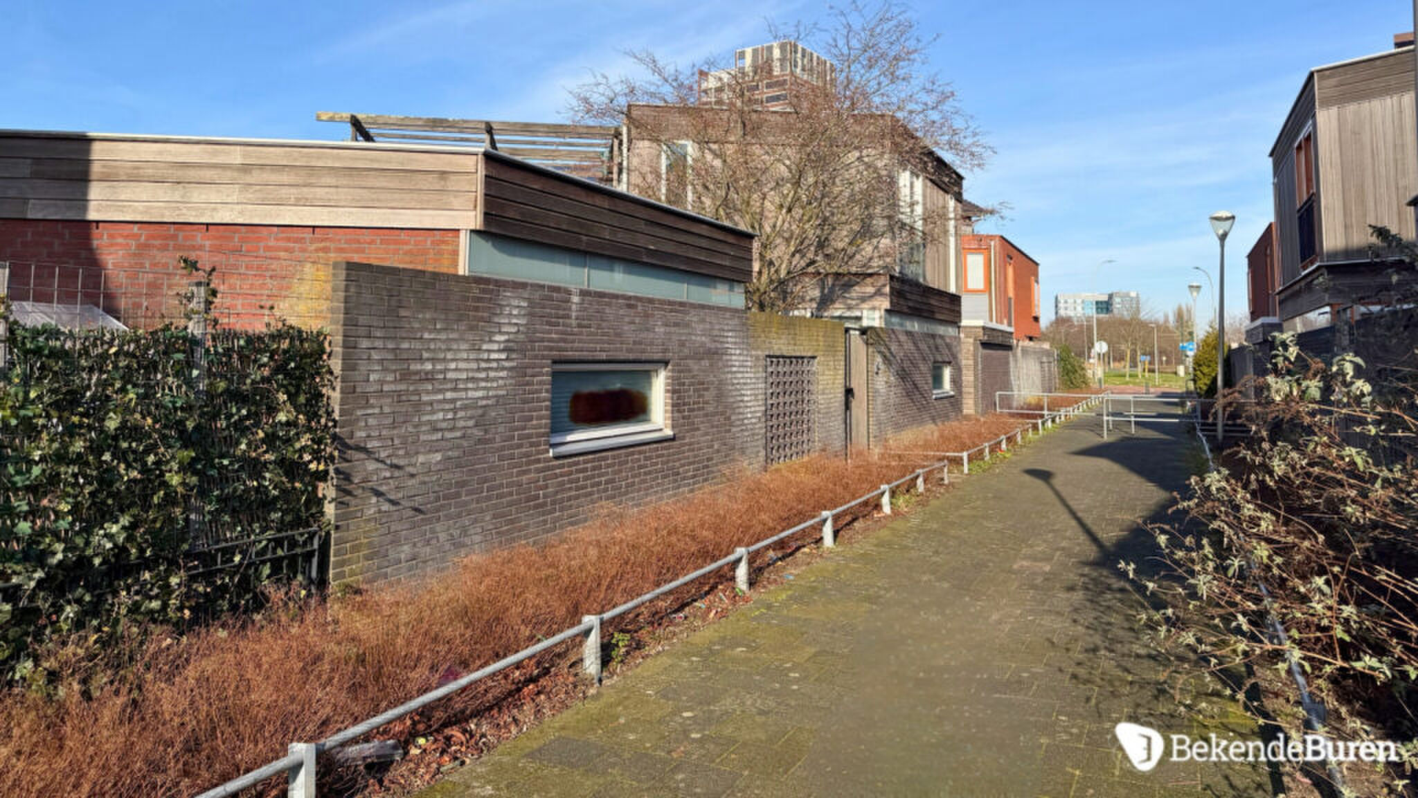 De achterzijde van het huis in Ypenburg.