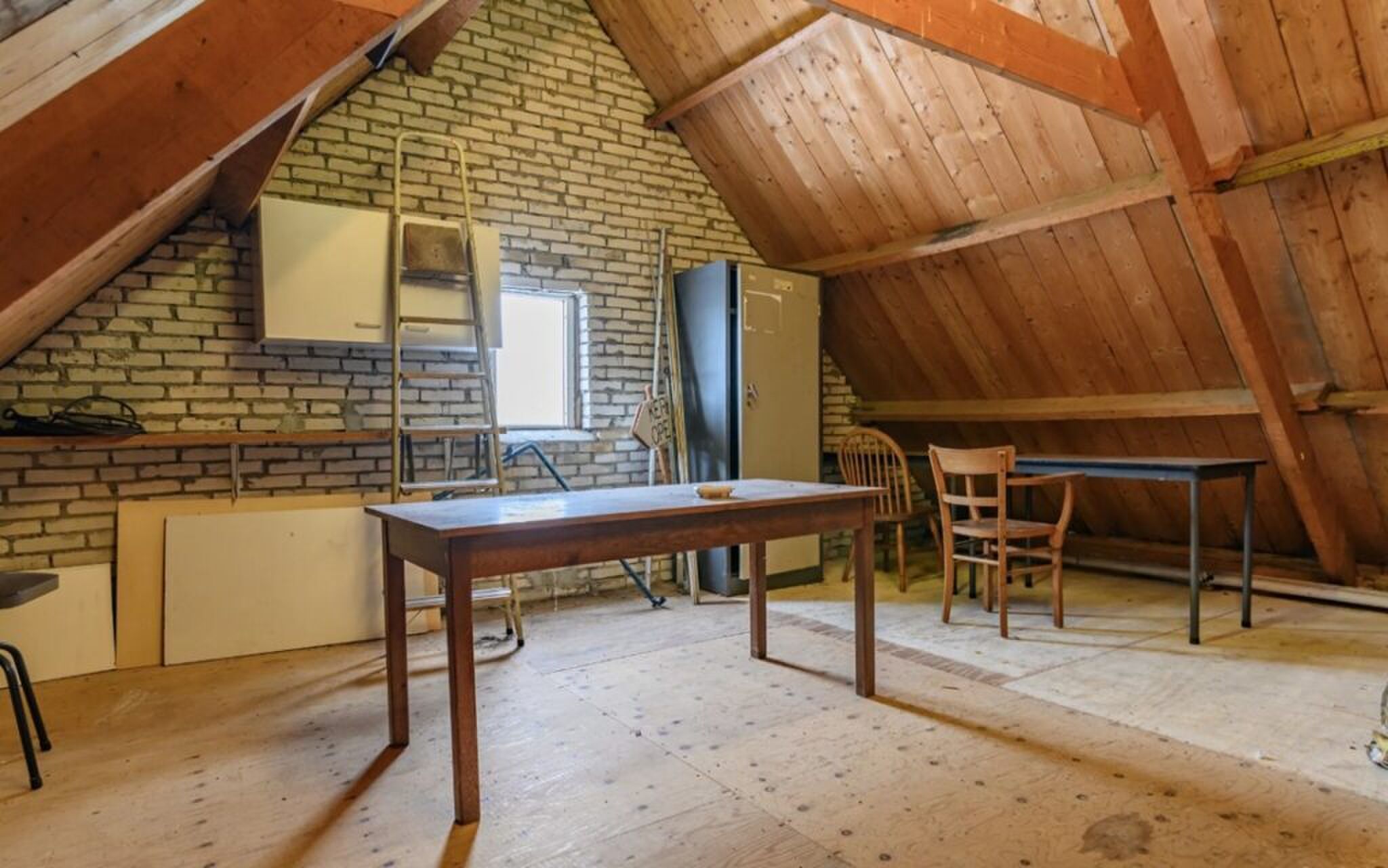 De zolder van het oude kerkgebouw