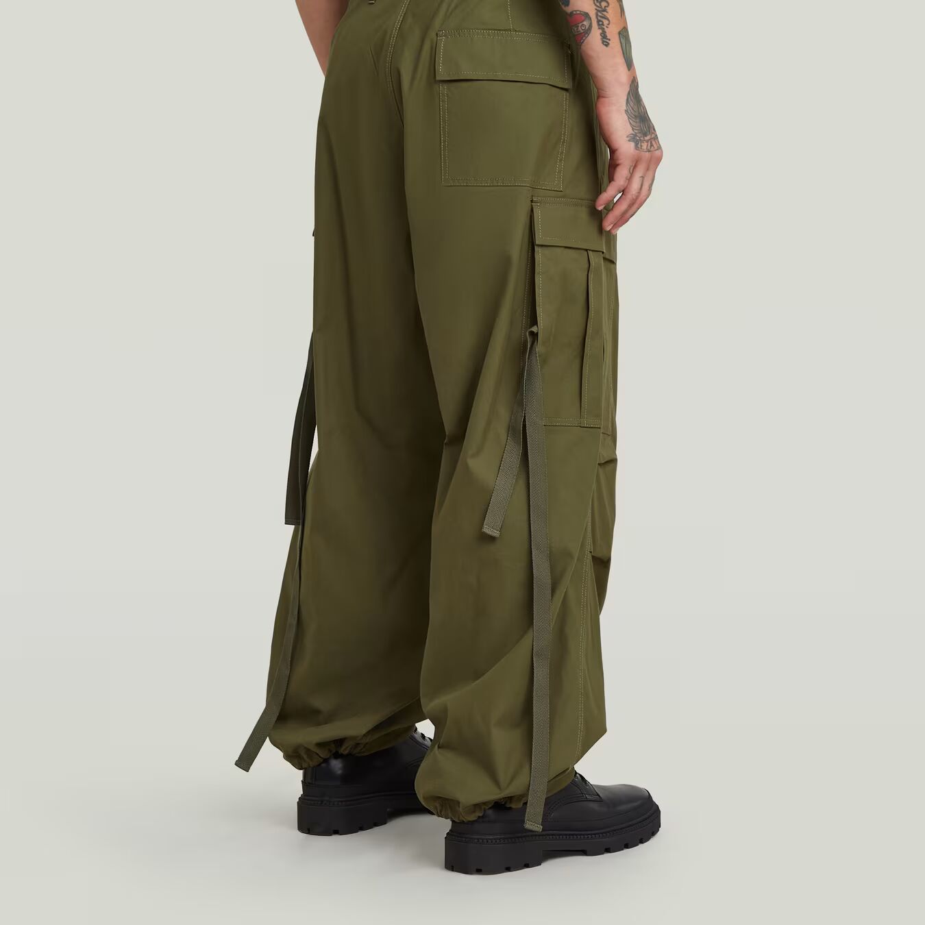 Groene cargo van G-STAR