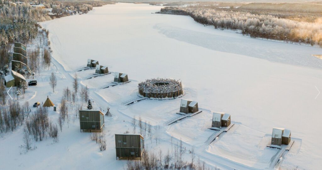 winter arctic bath hotel