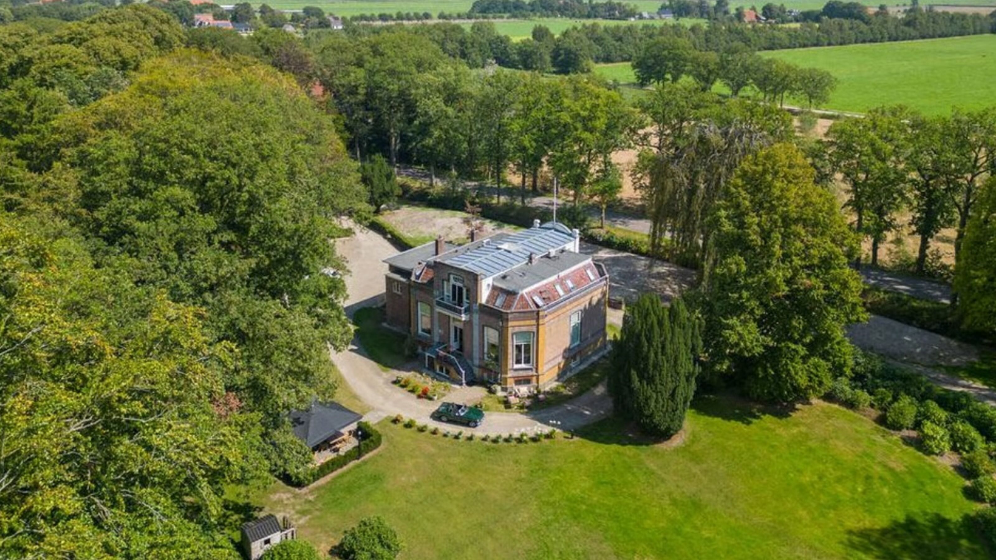 Gigantisch en sprookjesachtig landgoed trekt de aandacht op Funda: Huize Boschoord kan van jou zijn 