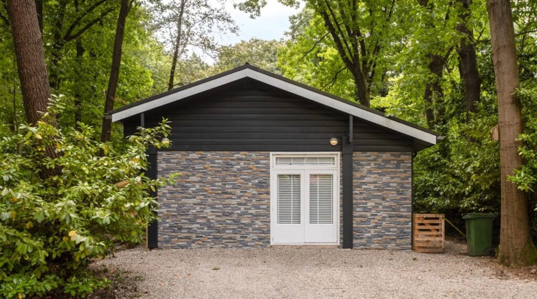 De voorkant van de bungalow op Funda.