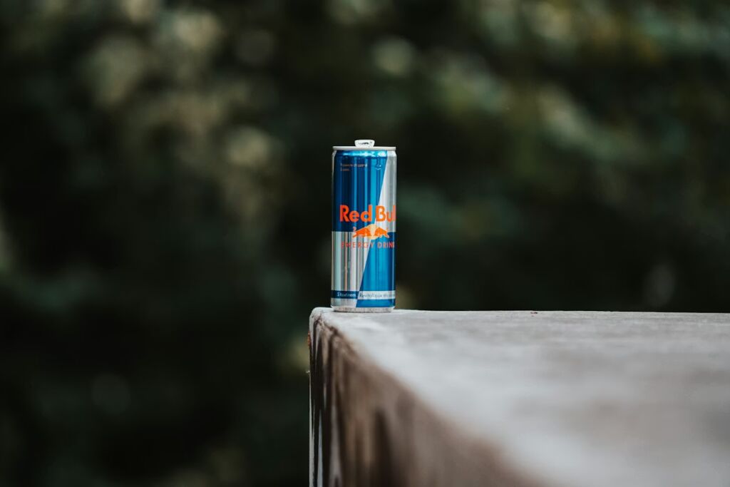 red bull blikje