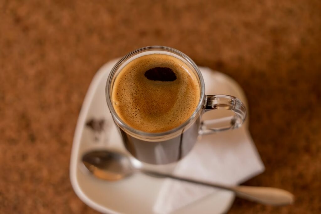 een kopje koffie met espresso