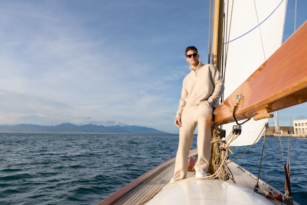 Een camapgnefoto van het Nederlandse kledingmerk Icon Amsterdam