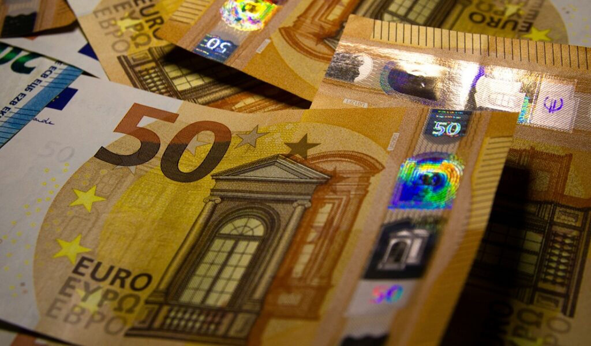 Briefjes van 50 euro.