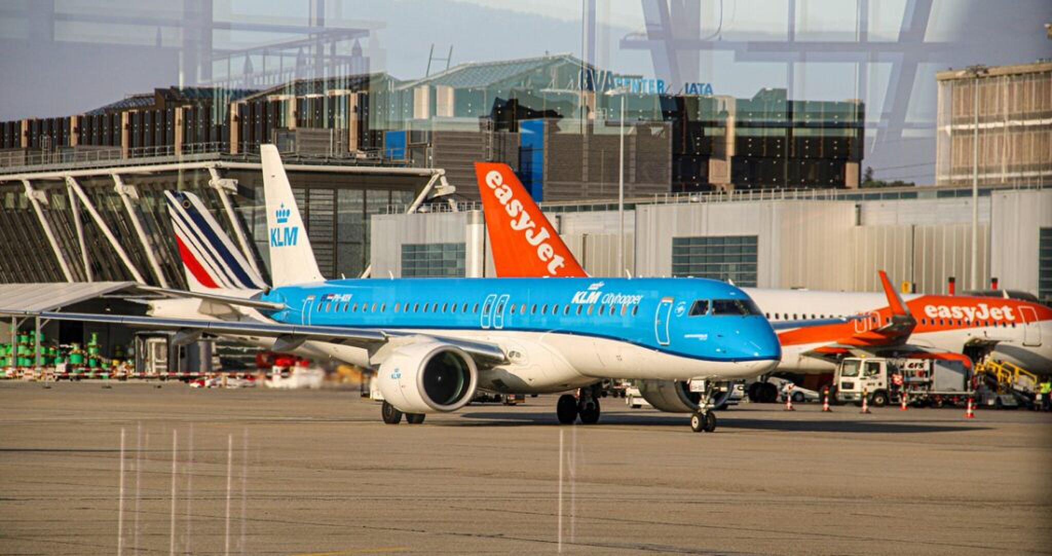 Een vliegtuig van KLM op Schiphol.