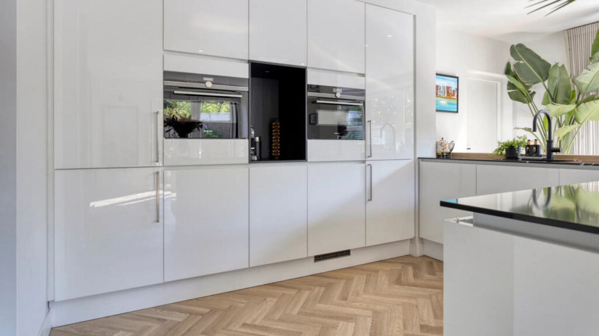 De keuken in de nieuwe woning van Dennis Schouten.