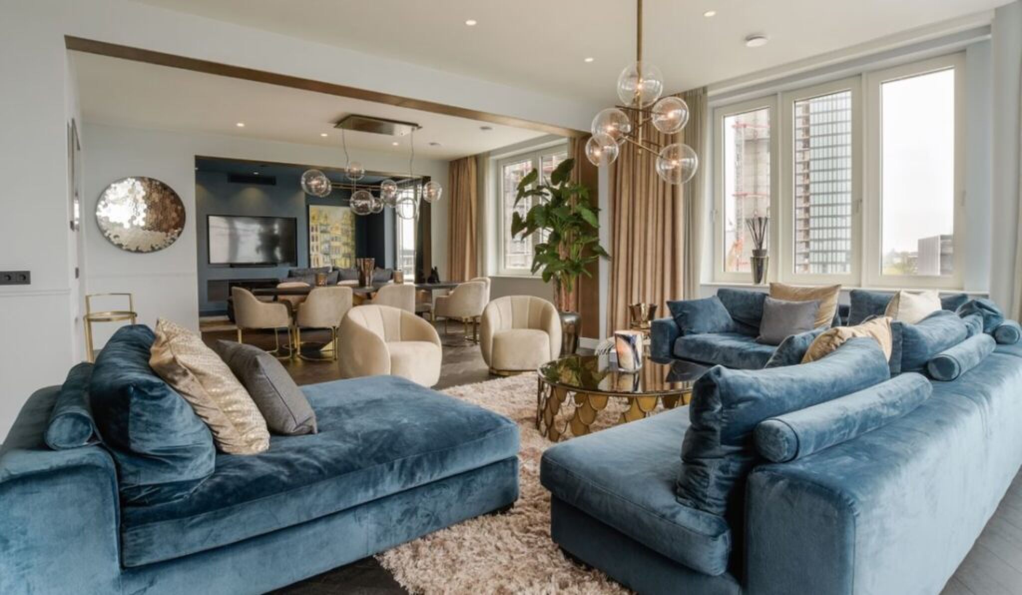 De living van de door Gordon aangeboden woning.