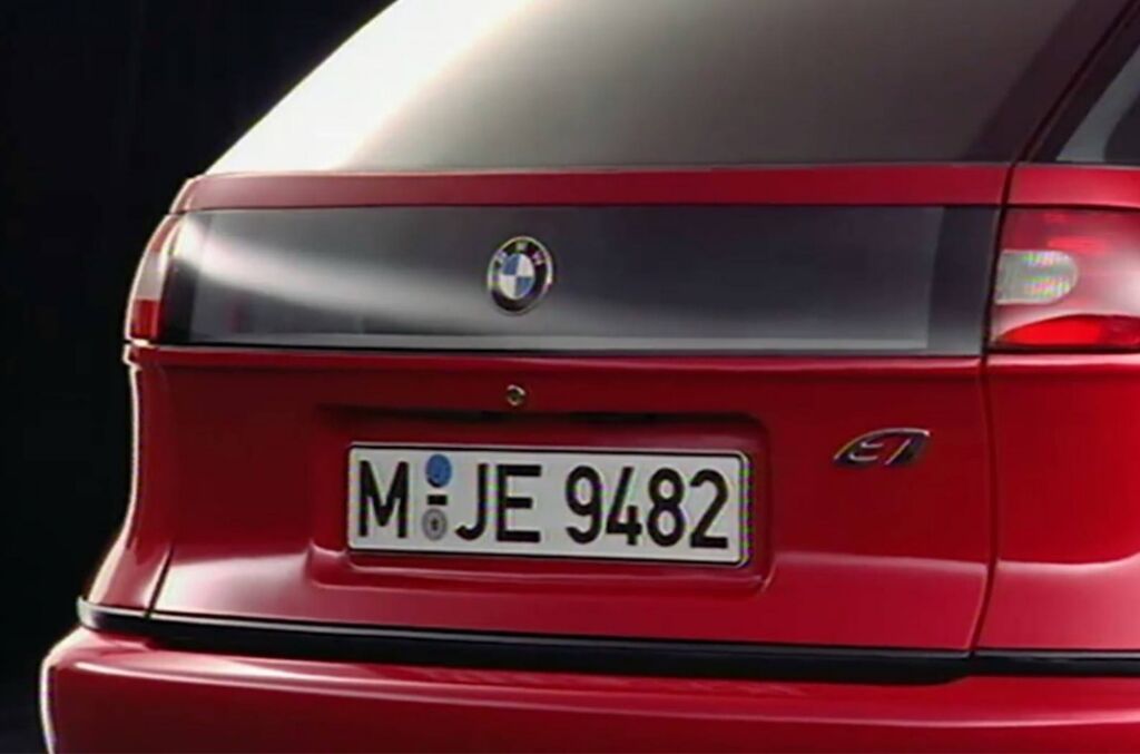 De BMW E1 van de achterkant