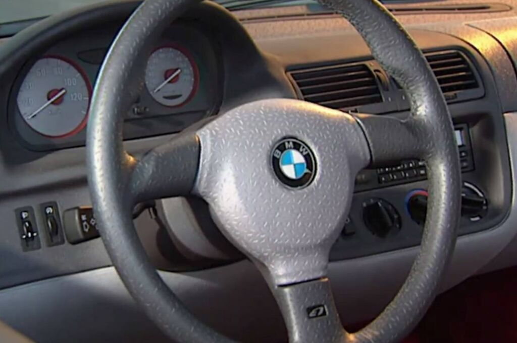 Het stuur van de BMW E1