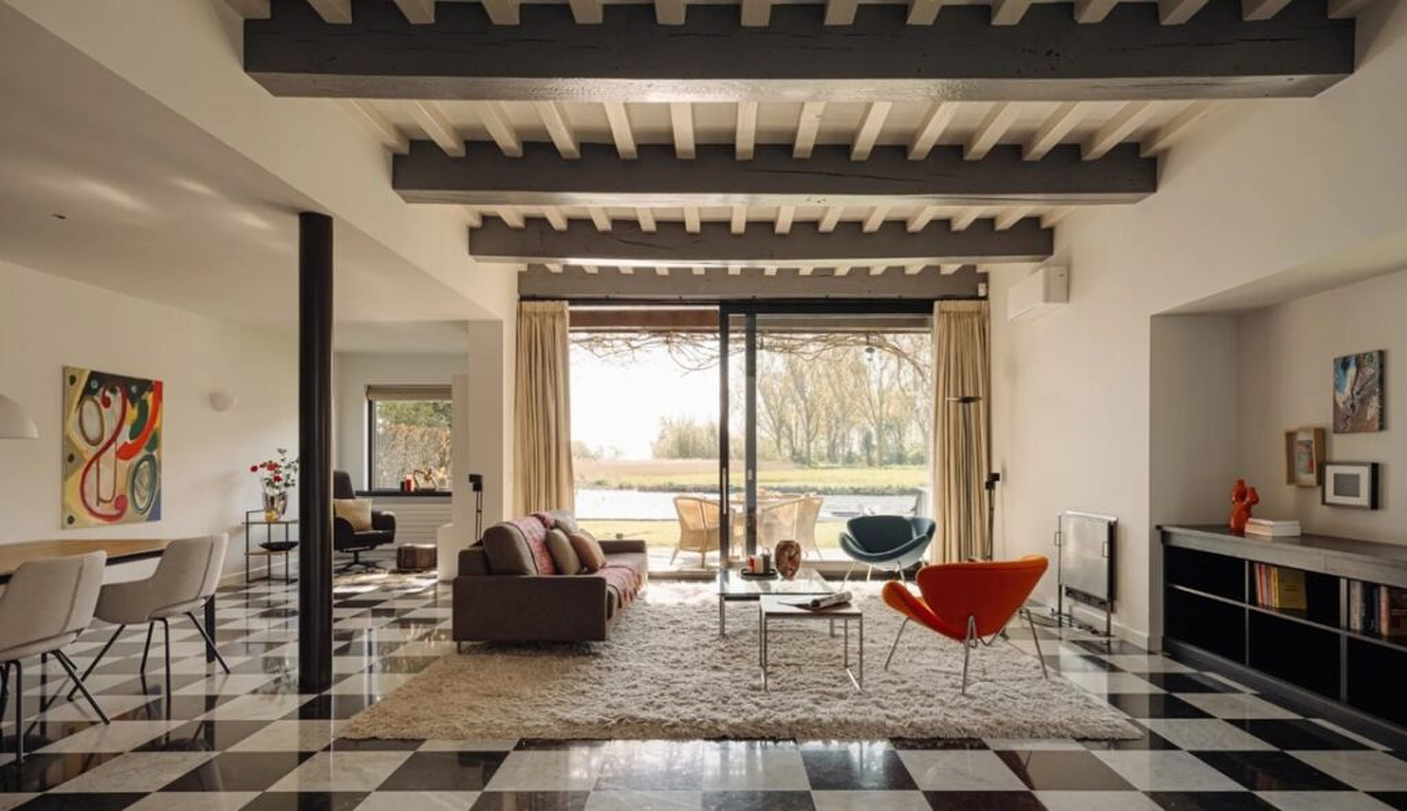 De exclusieve living van de villa.