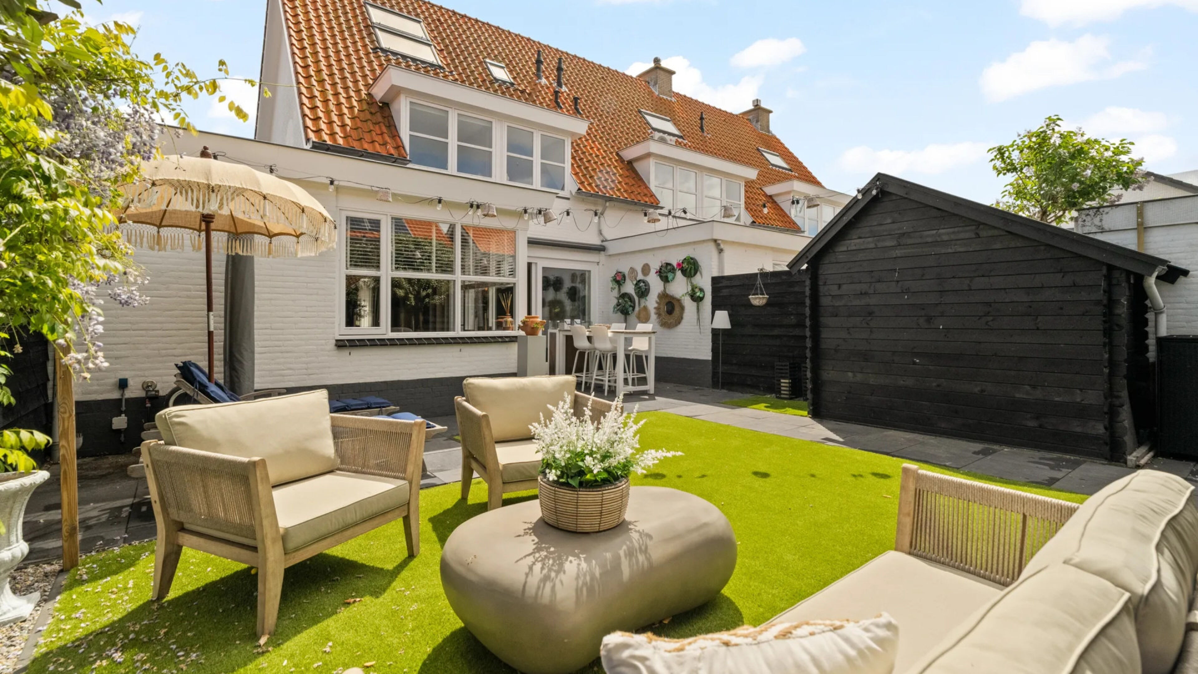 De buitenzijde van de woning van Montana Meiland.