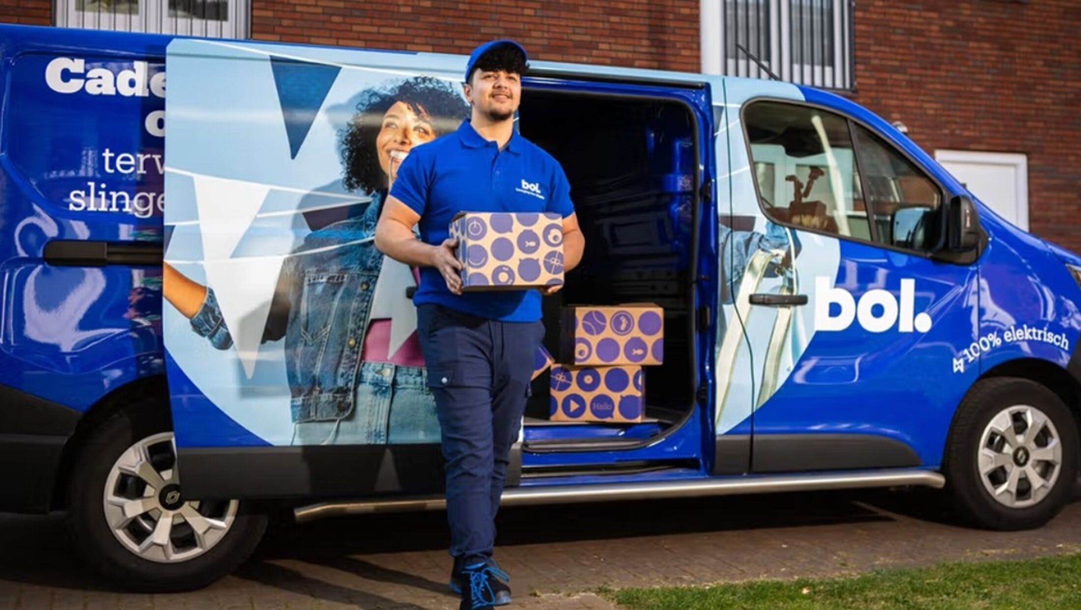 Een busje van Bol, het bedrijf dat zich zal richten op achteraf betalen.