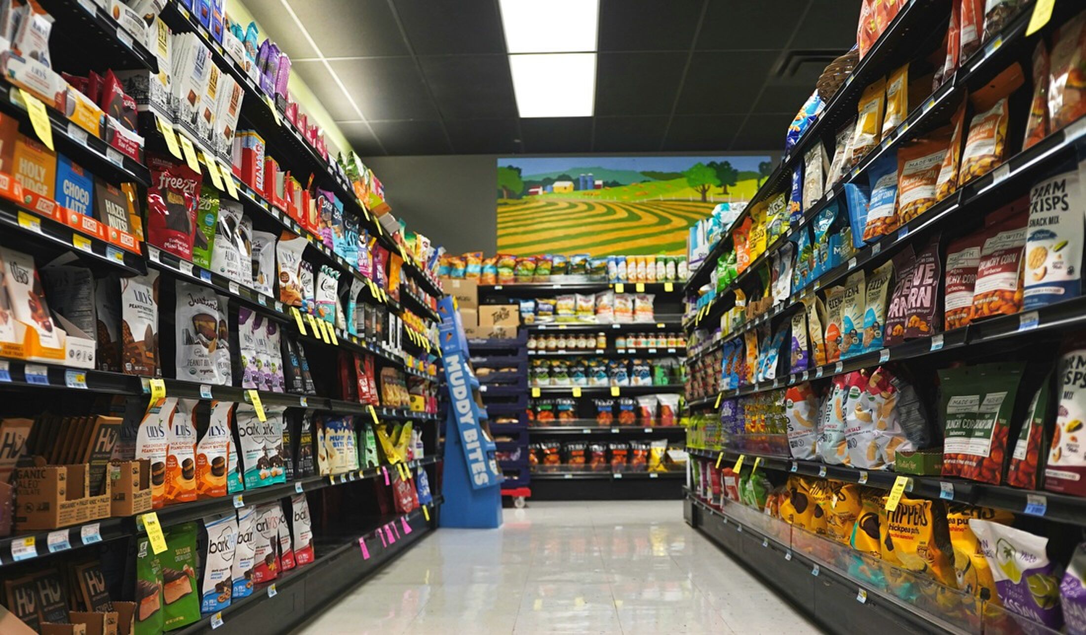 De binnenzijde van een van de goedkoopste supermarkten.