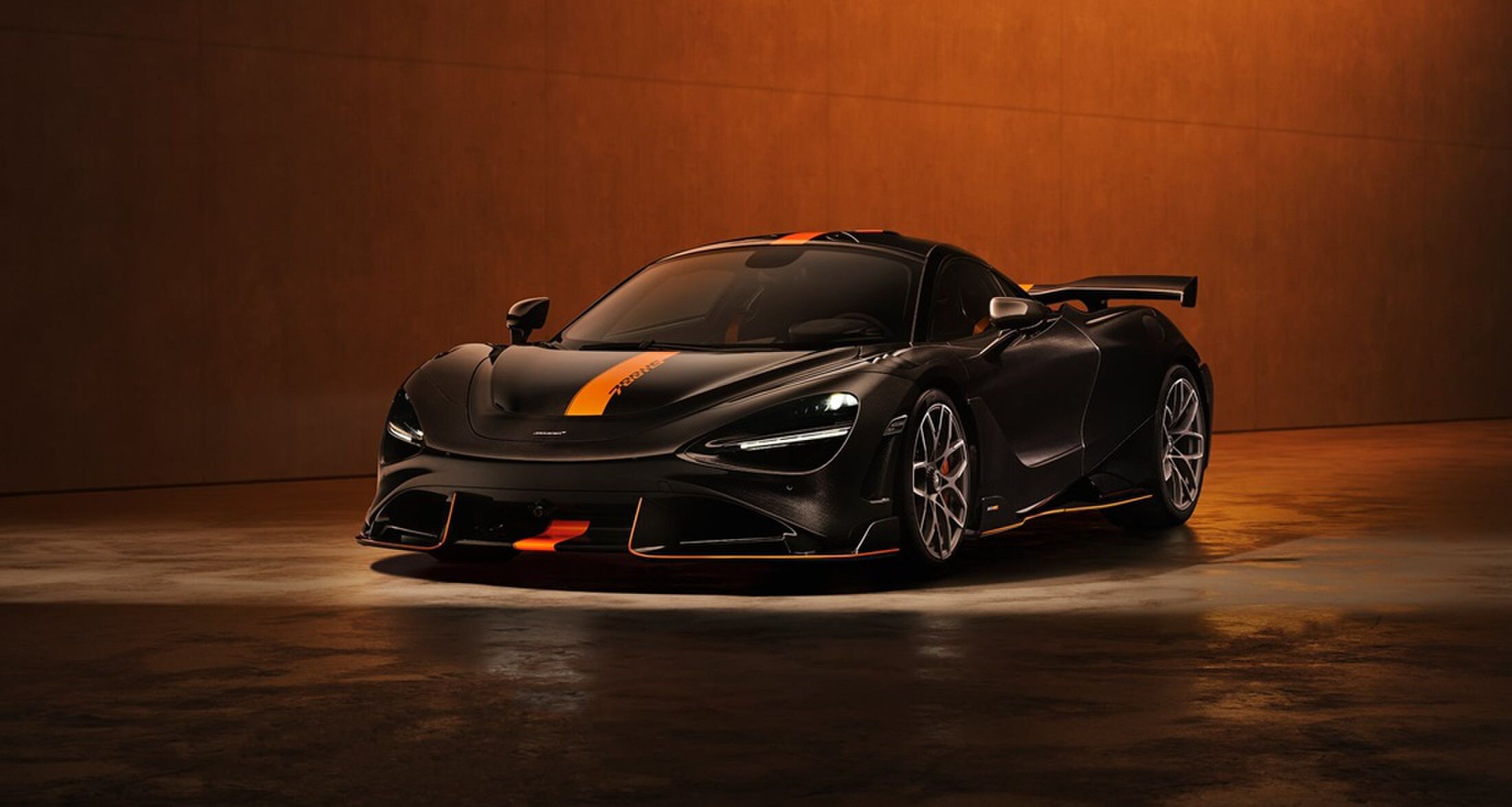De voorkant van de McLaren 788HS.