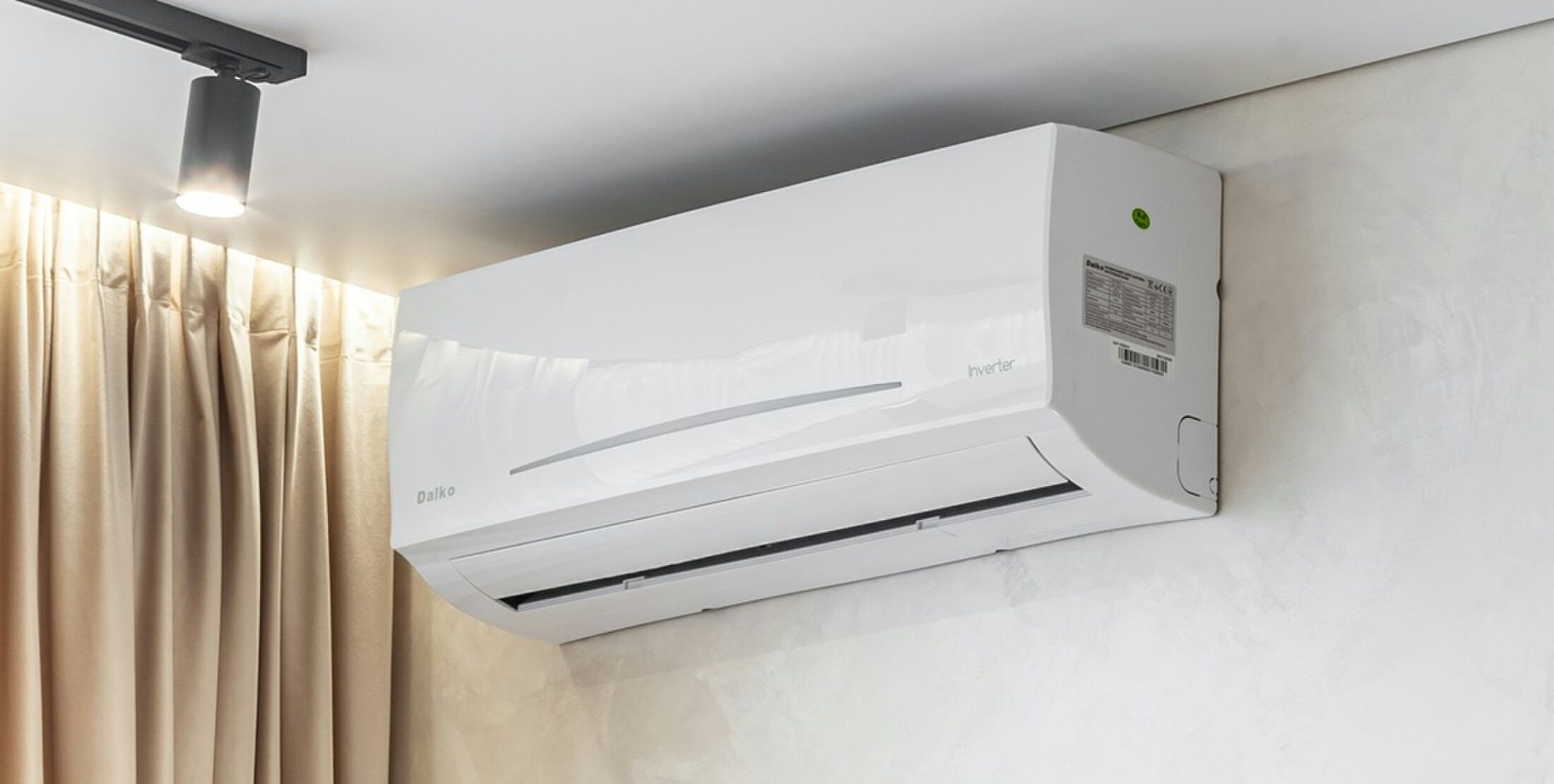 Een airco, waarmee je kunt besparen.