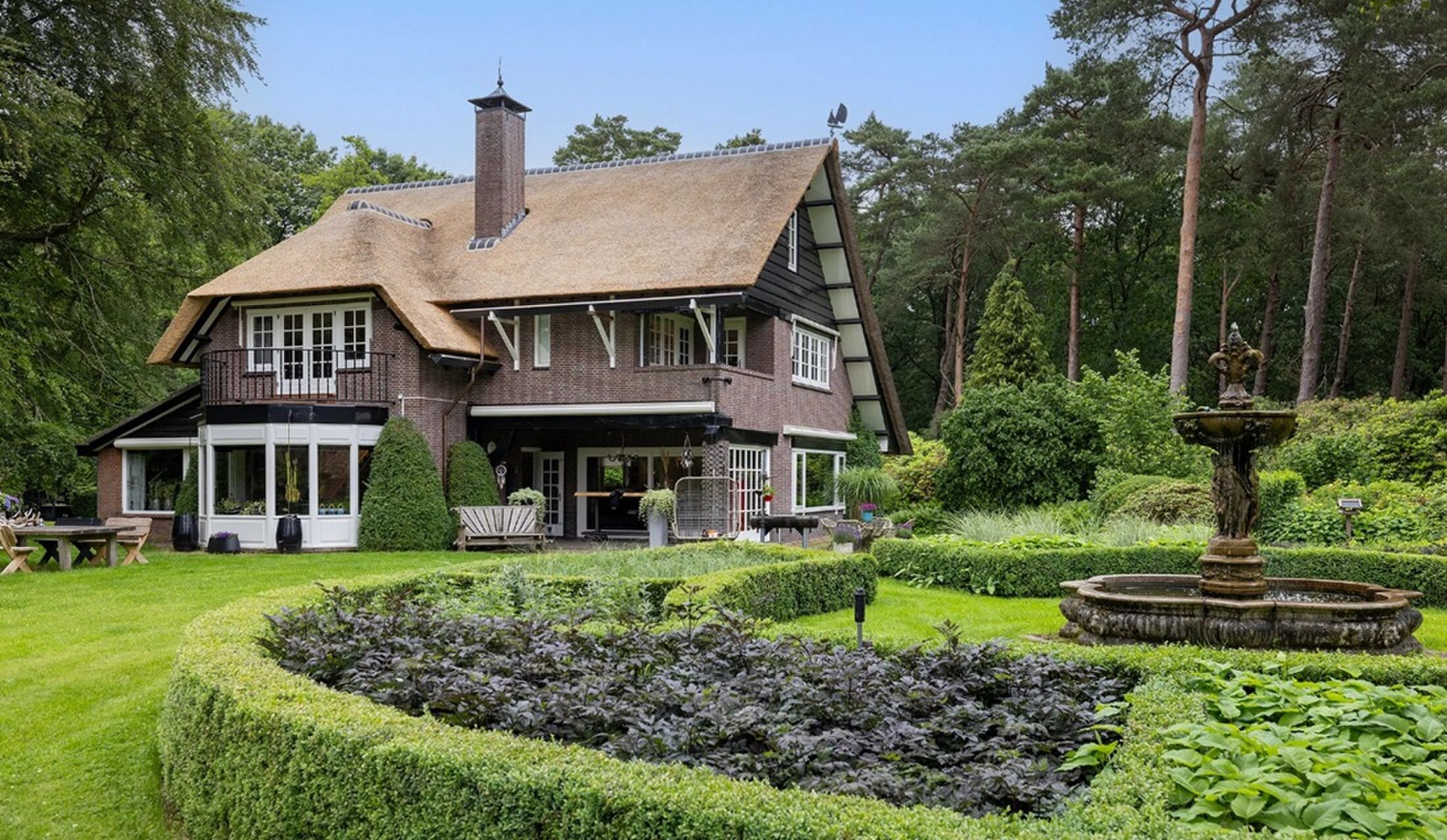 Het landhuis op het Natura 2000-landgoed.
