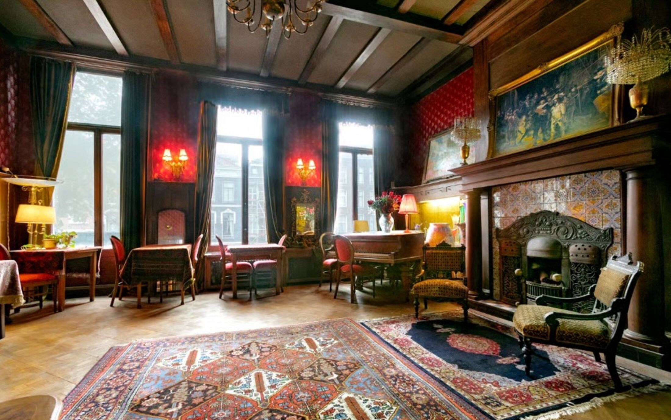 De binnenzijde van het huis in Amsterdam.