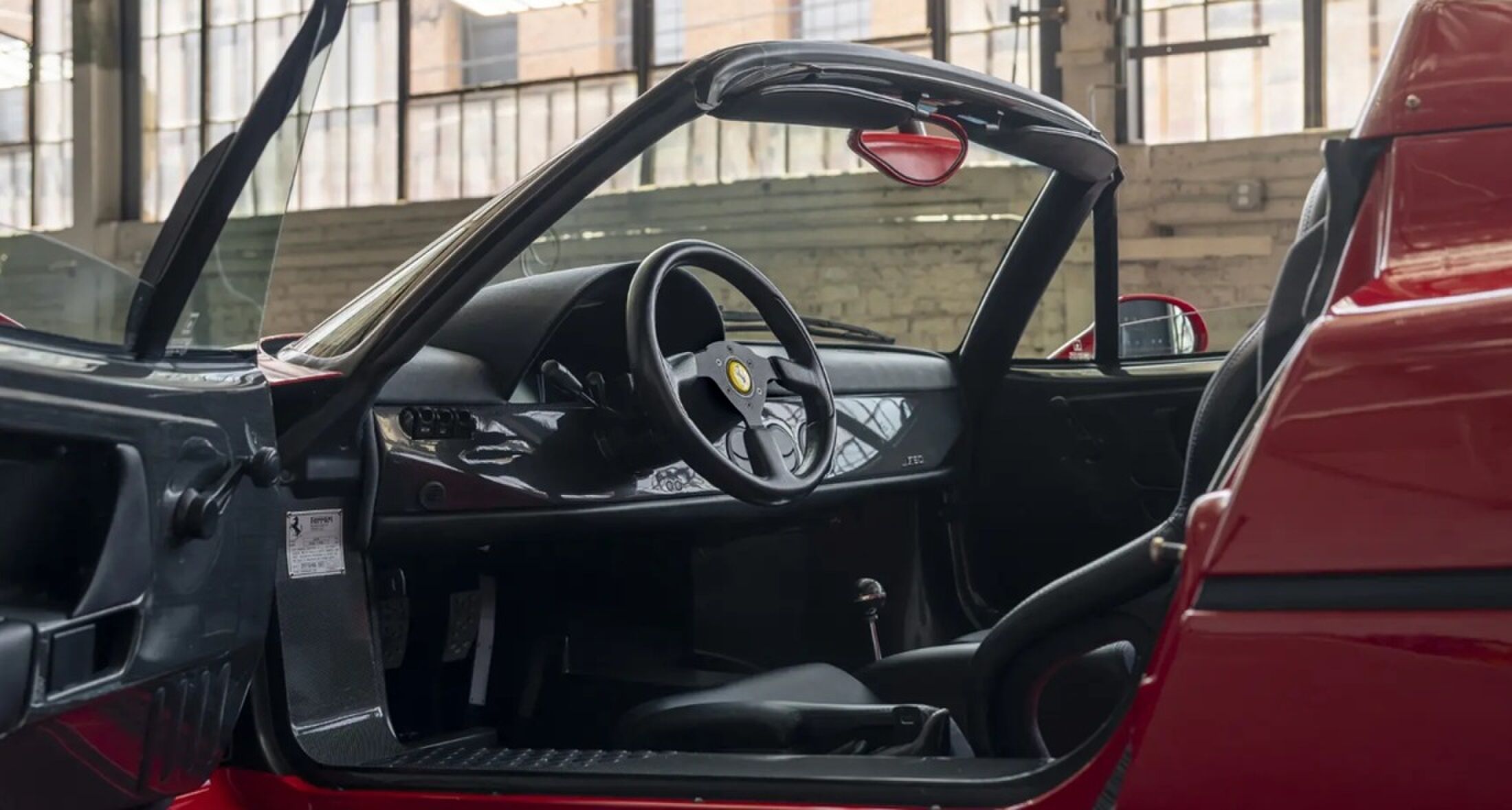 De interieur van de wagen.