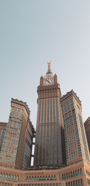 Het Abraj Al Bait, met zo'n mooie architectuur kan het niet anders dan een van de duurste gebouwen op aarde zijn