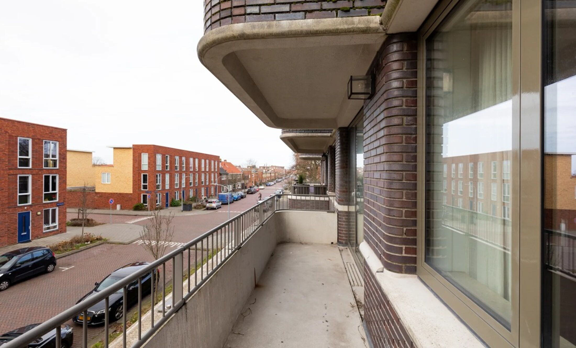 Het balkon van de woning.