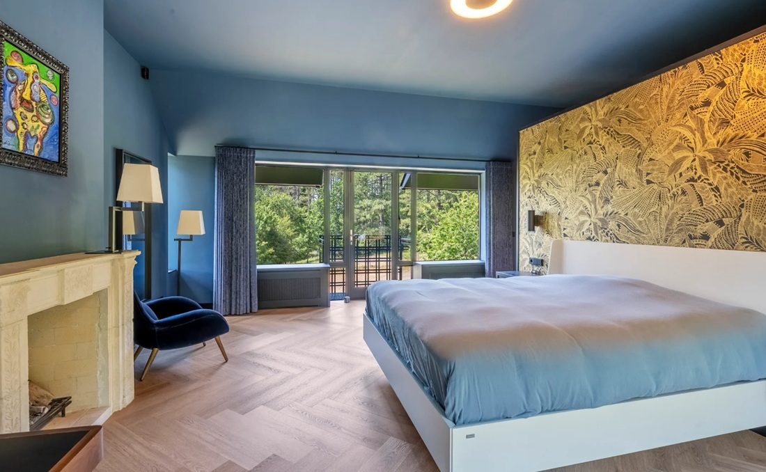 Een van de twee slaapkamers.