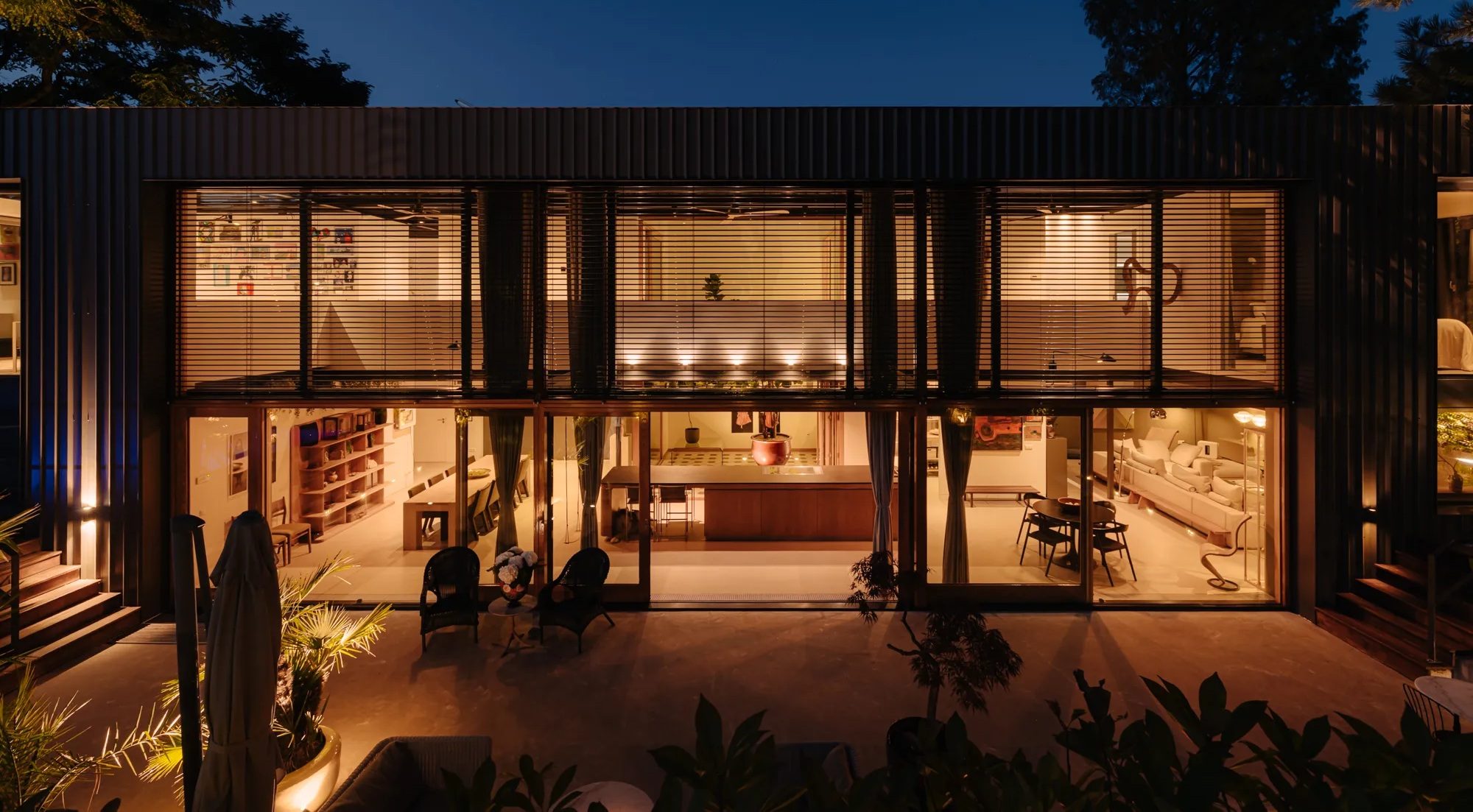 Het exterieur van de luxe designvilla.