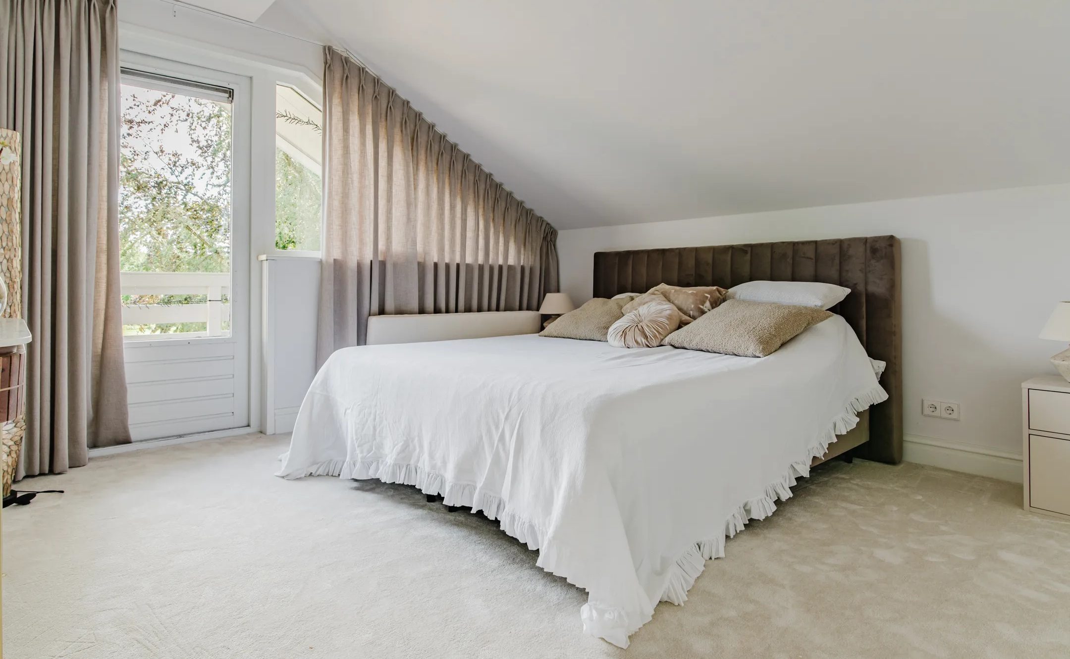 De masterbedroom van de woning.
