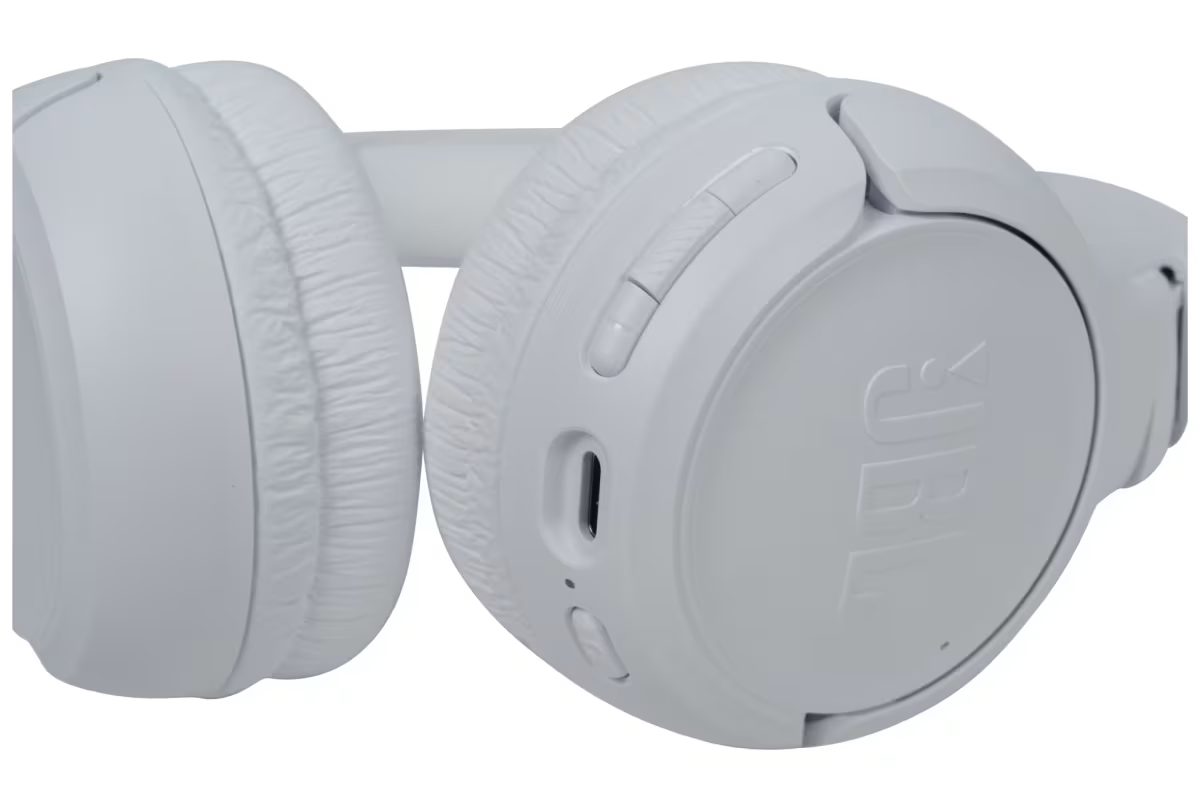De JBL
Tune 530BT