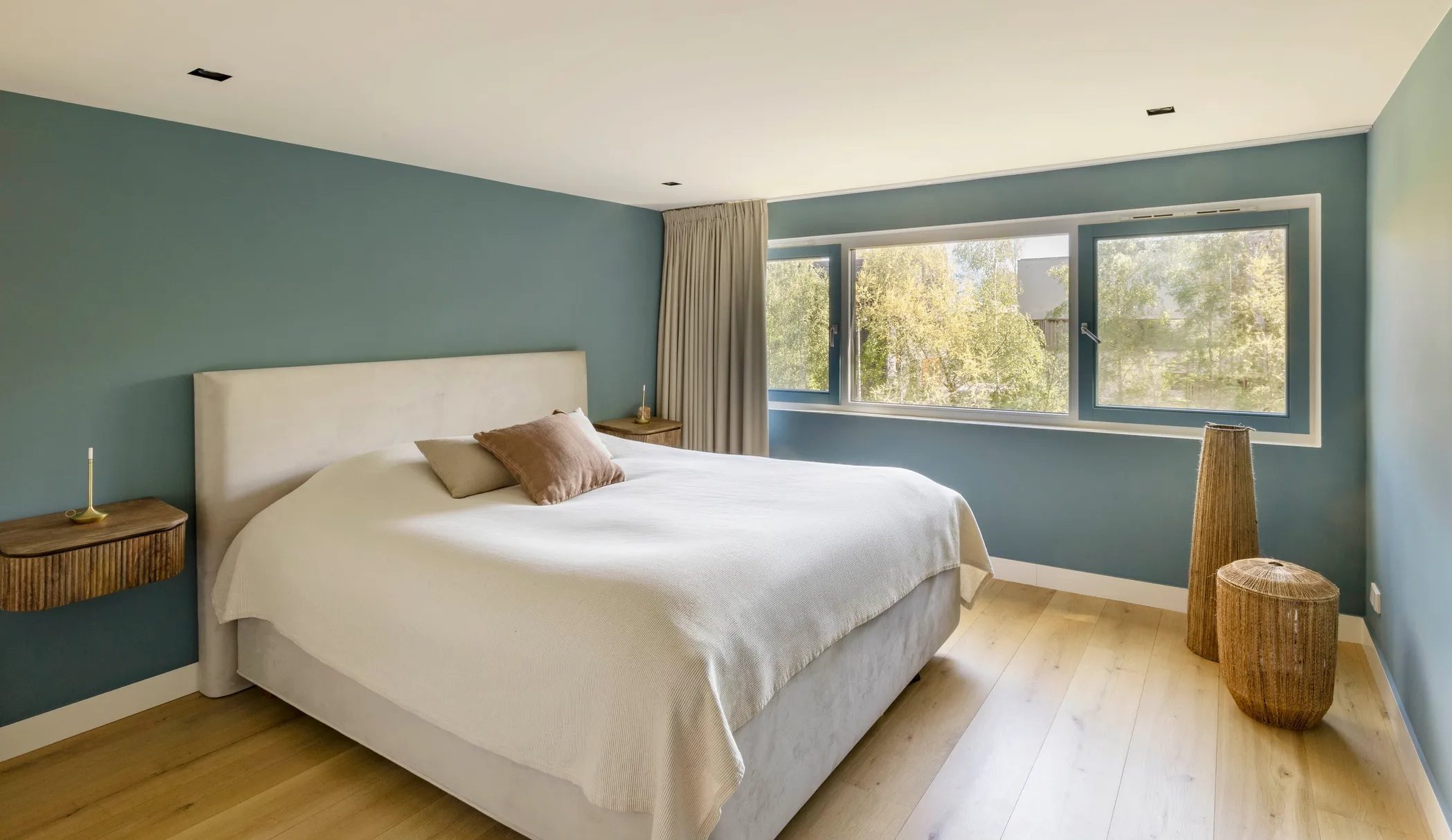 De slaapkamer van de woning.