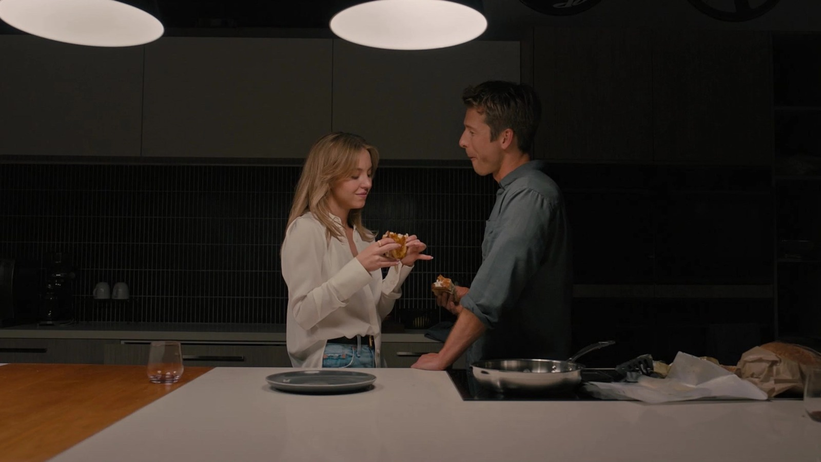Sydney Sweeney en Glen Powell in Anyone but You