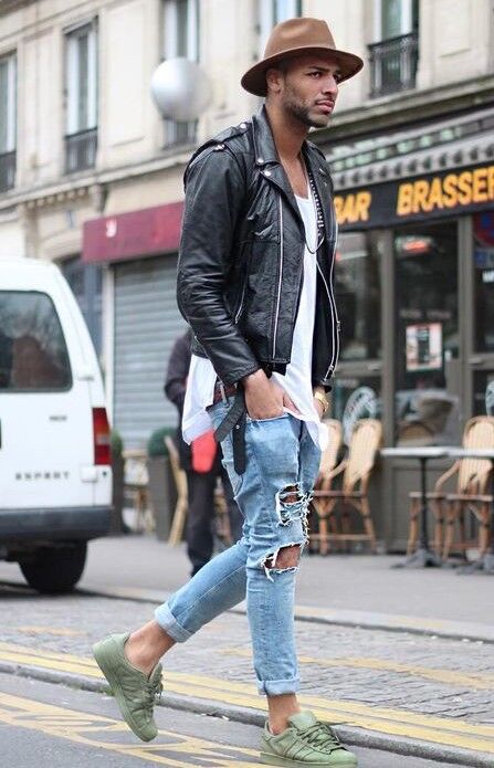 Distressed Ripped jeans man man