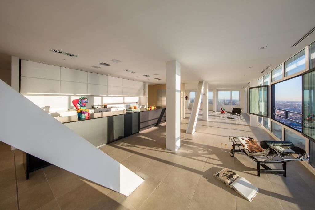 Penthouses bovenste verdieping man man penthouse 6