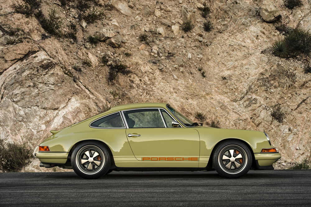 groene-Porsche Singer-911-custom-auto-MAN MAN