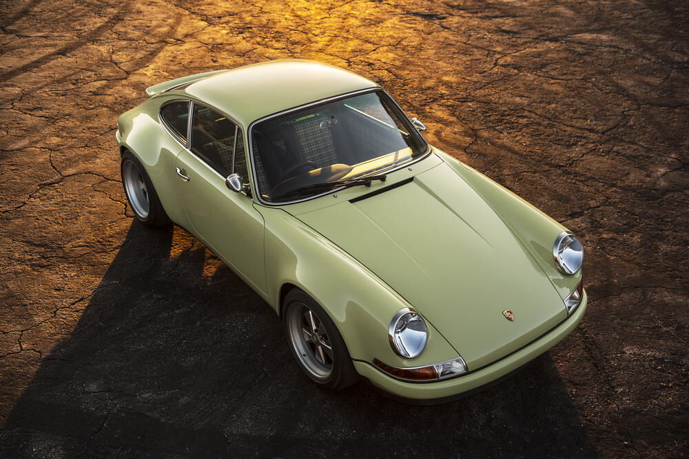 groene-Porsche Singer-911-custom-auto-MAN MAN