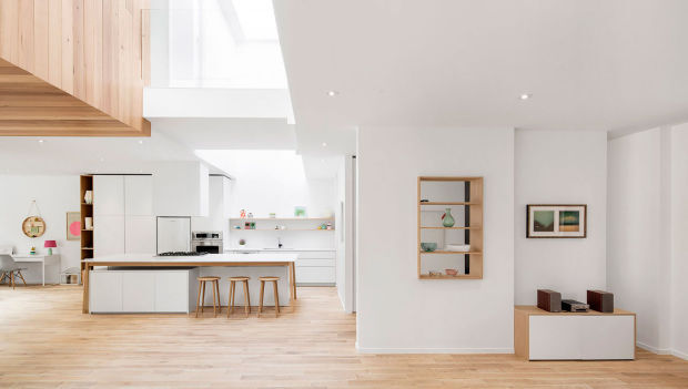 wooninspiratie huiskamer woonkamer man man 5