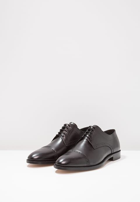 Brogues mannen man man 3