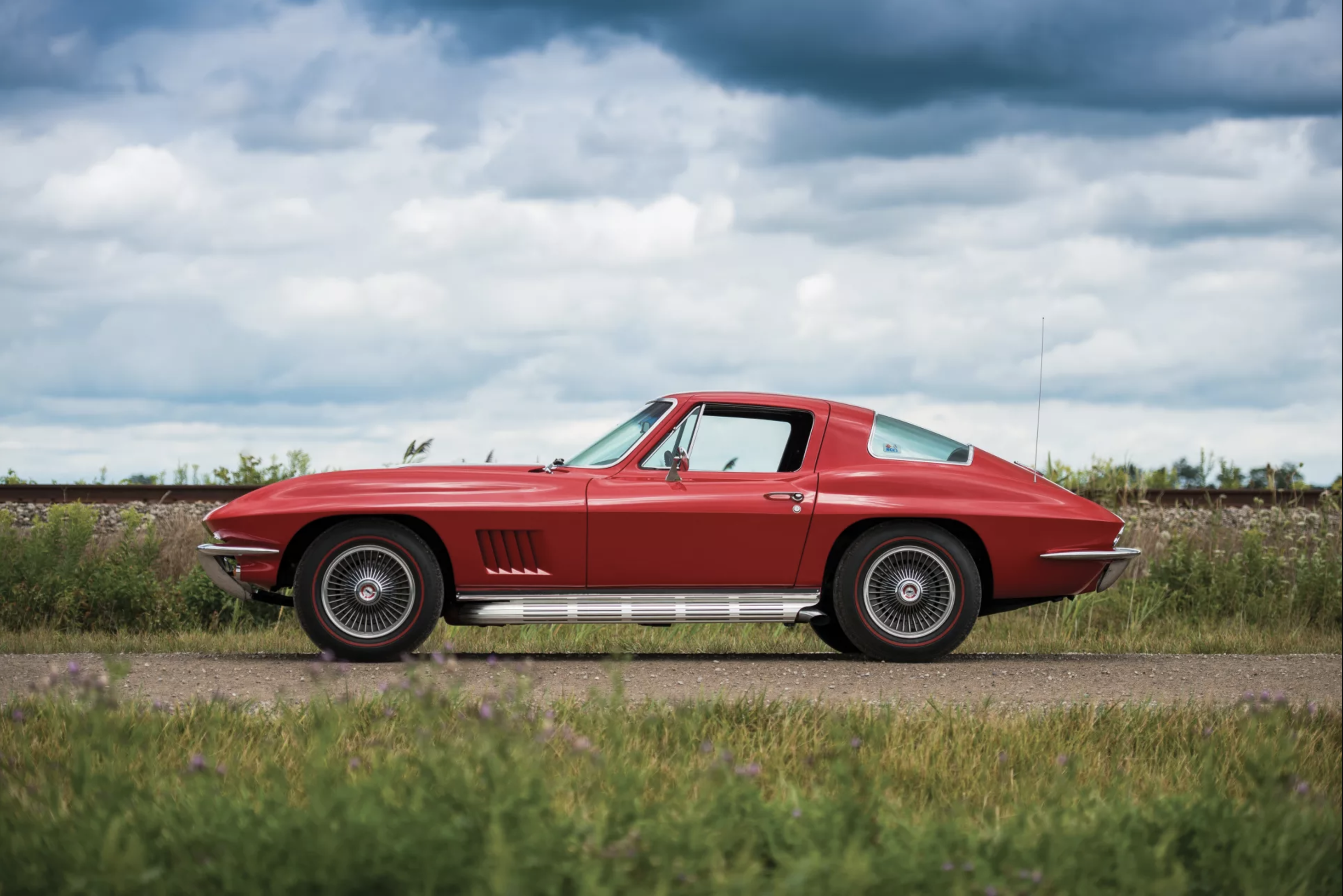 chevrolet corvette sting ray MAN-MAN 3