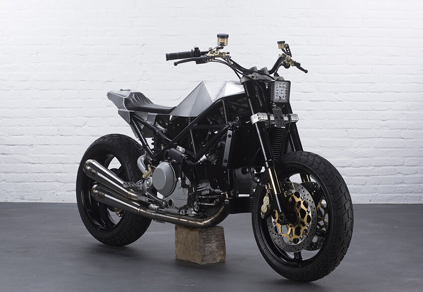 Ducati S4R Tracker Anvil Motociclette The Warthog MAN-MAN 5