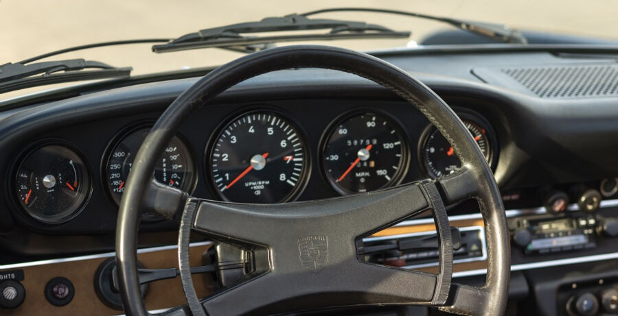 Porsche 911 E Targa RM Sotheby's MAN-MAN 11