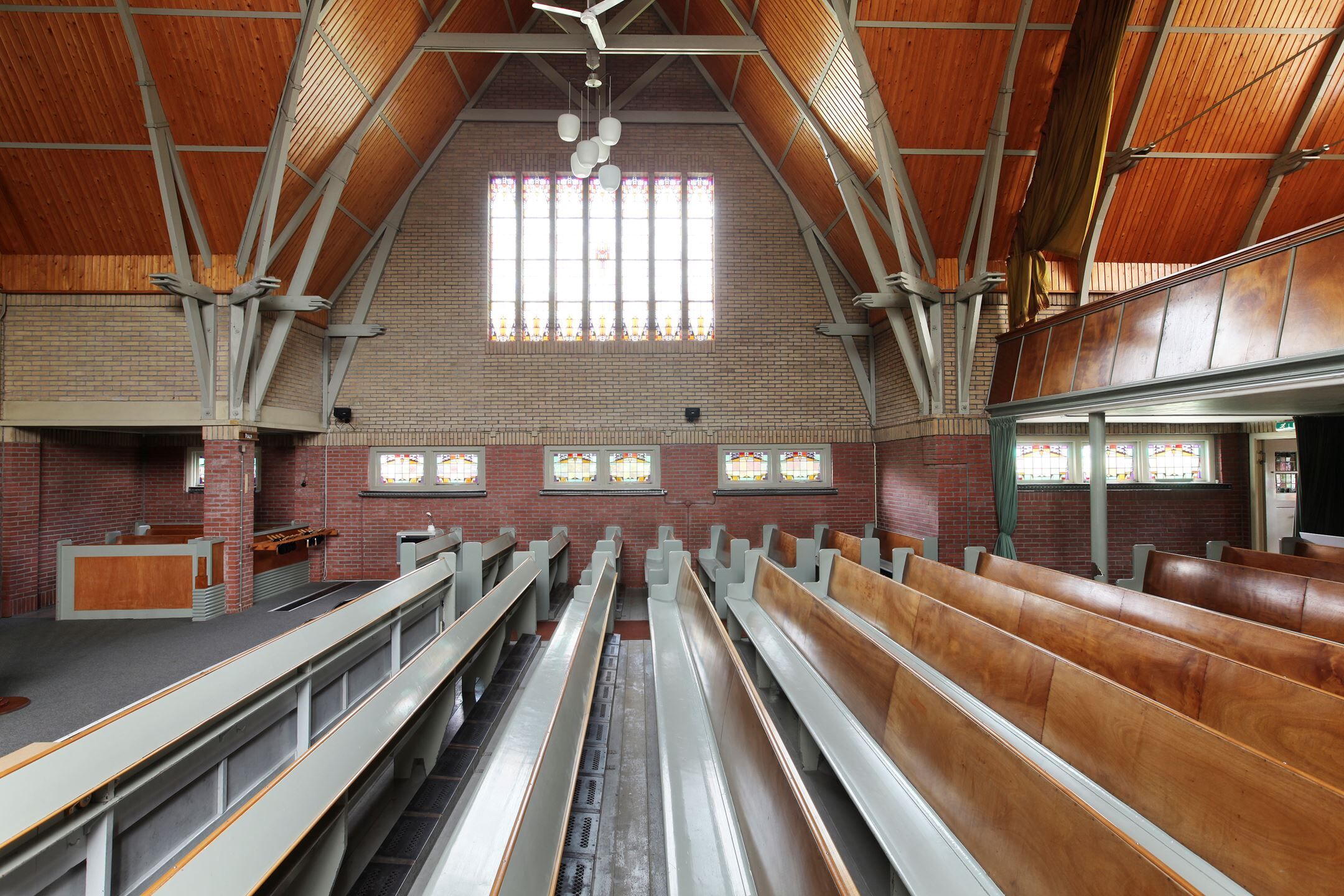 wonen in een kerk in oudebildtzijl friesland MAN-MAN 8